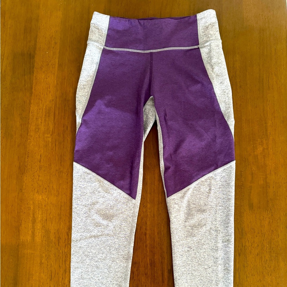 Outdoor Voices Colorblock 3/4 Leggings